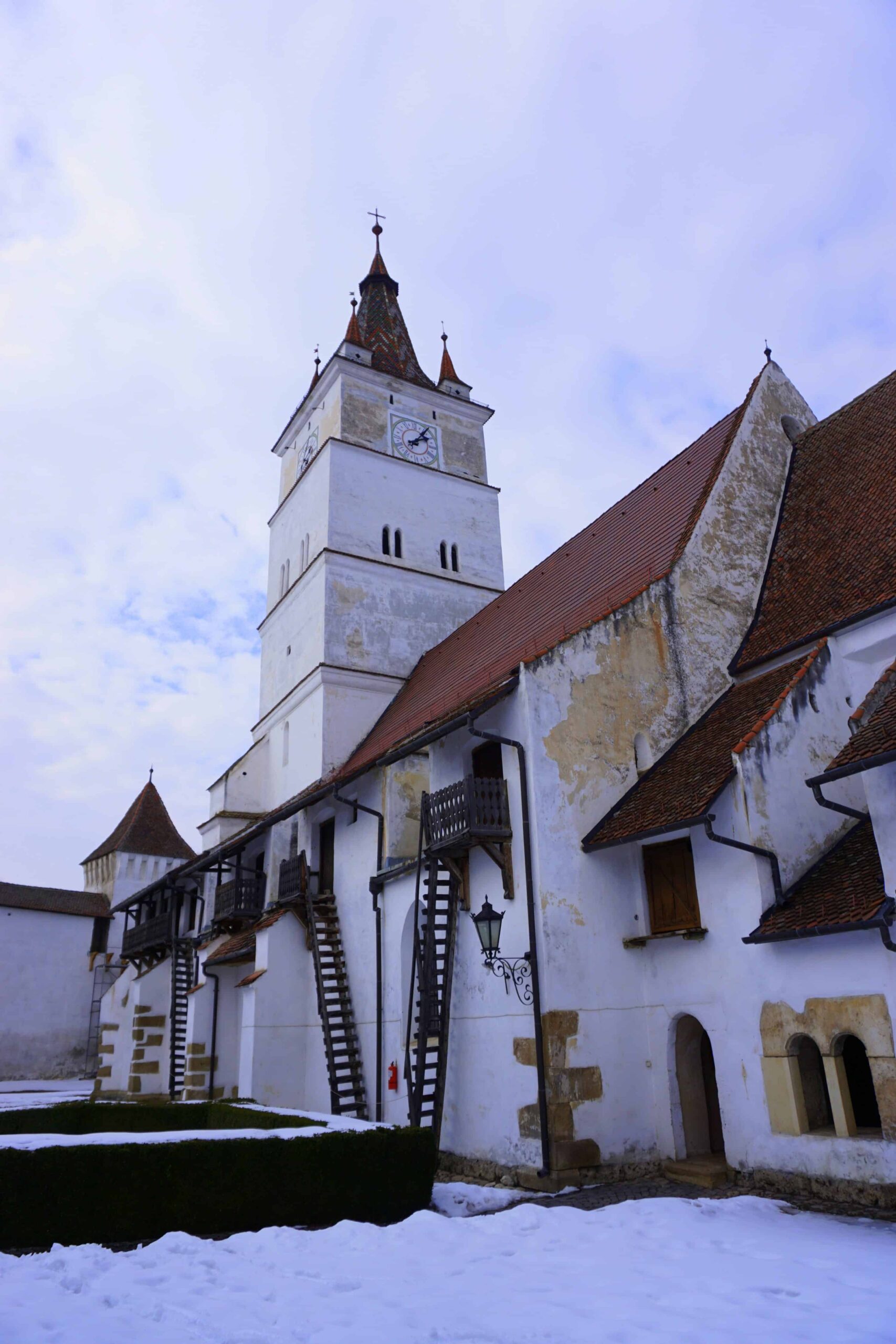 biserica fortificata harman