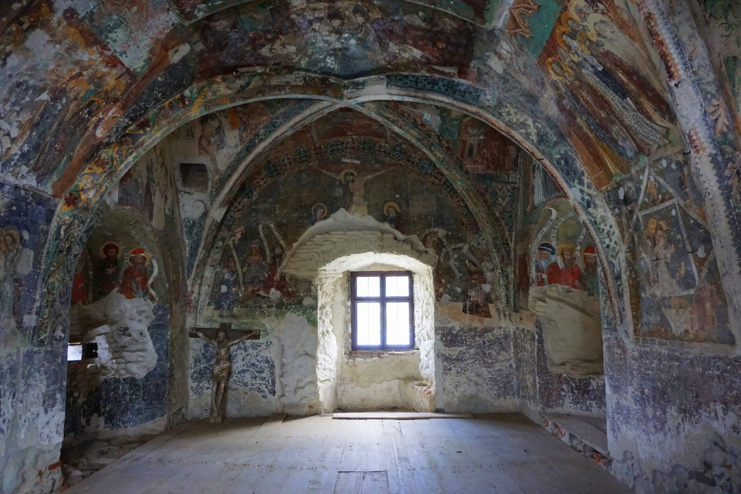 biserica fortificata harman