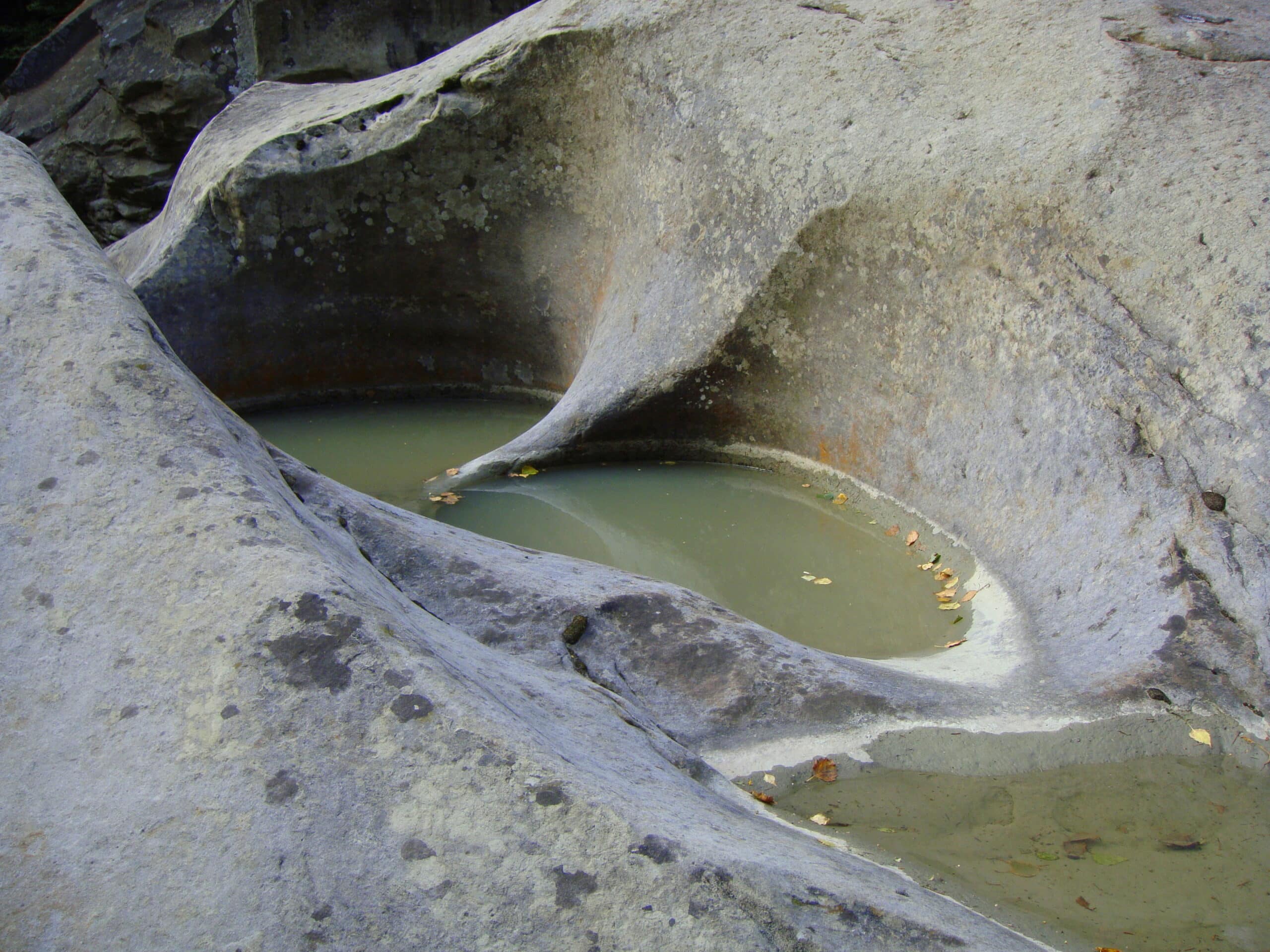 caldarile zabalei
