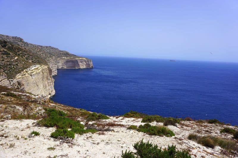 malta dingli cliffs