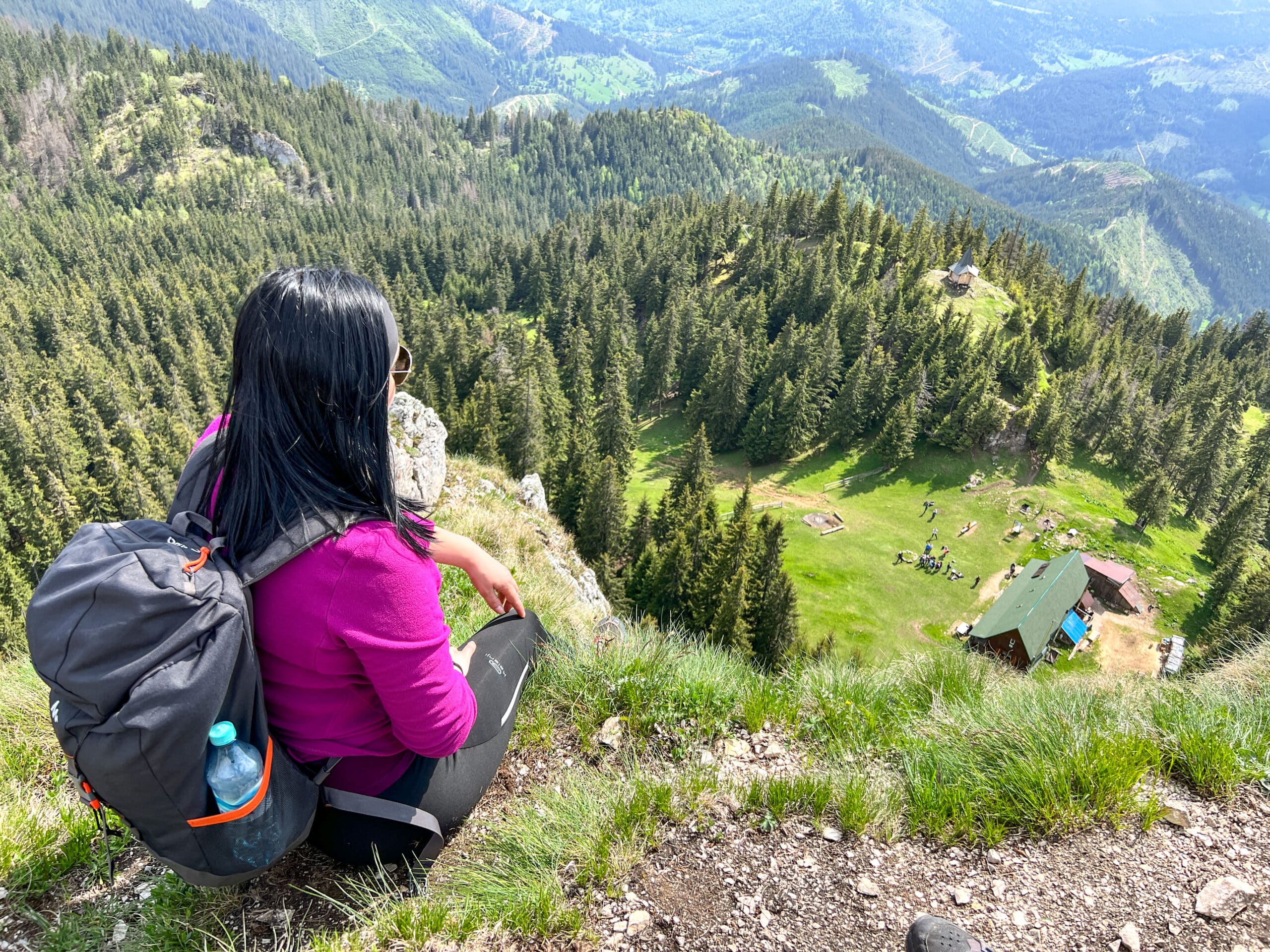 Traseu Piatra Singuratică - Vf. Hășmașul Mare