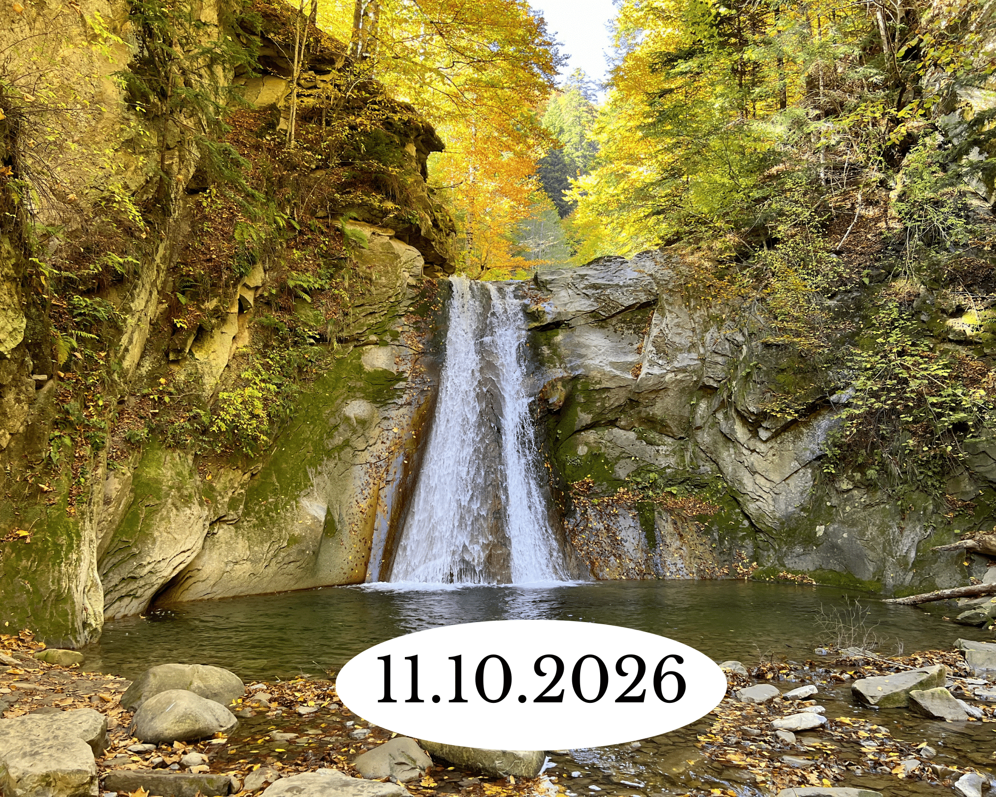 Toamna la cascada Cașoca și Vama Buzăului - Rezervația „Valea Zimbrilor” și cascada Urlătoarea