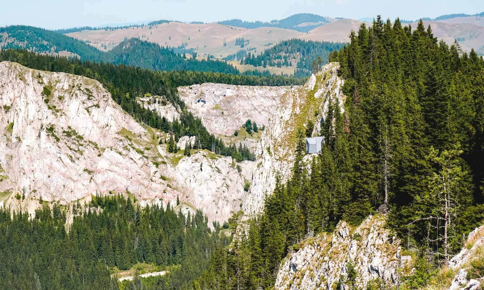 Drumeție la cabina panoramică de pe vârful Ucigaș - imagine 4